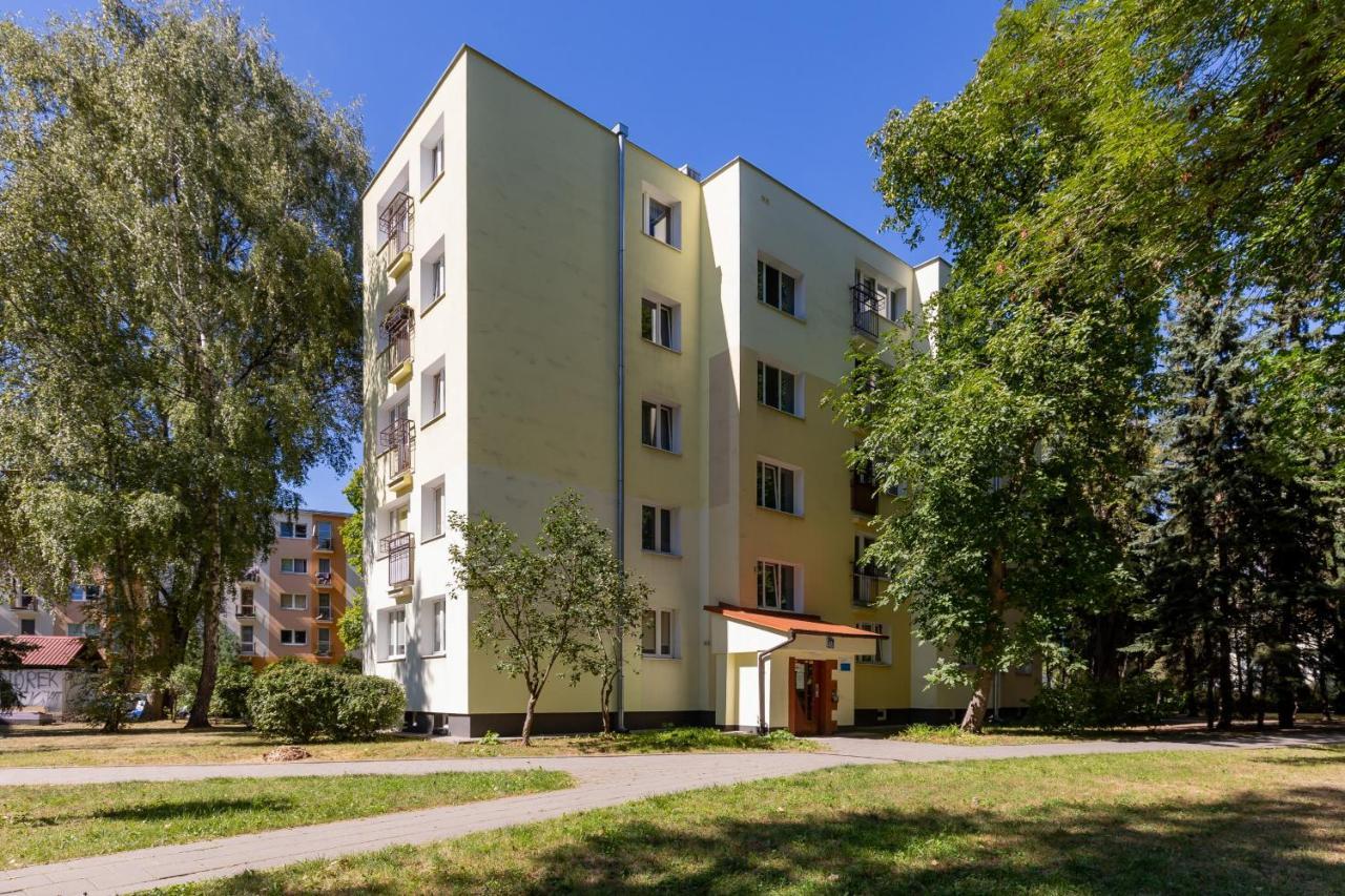 Studio Warsaw Wlochy 1 Sierpnia By Noclegi Renters Luaran gambar